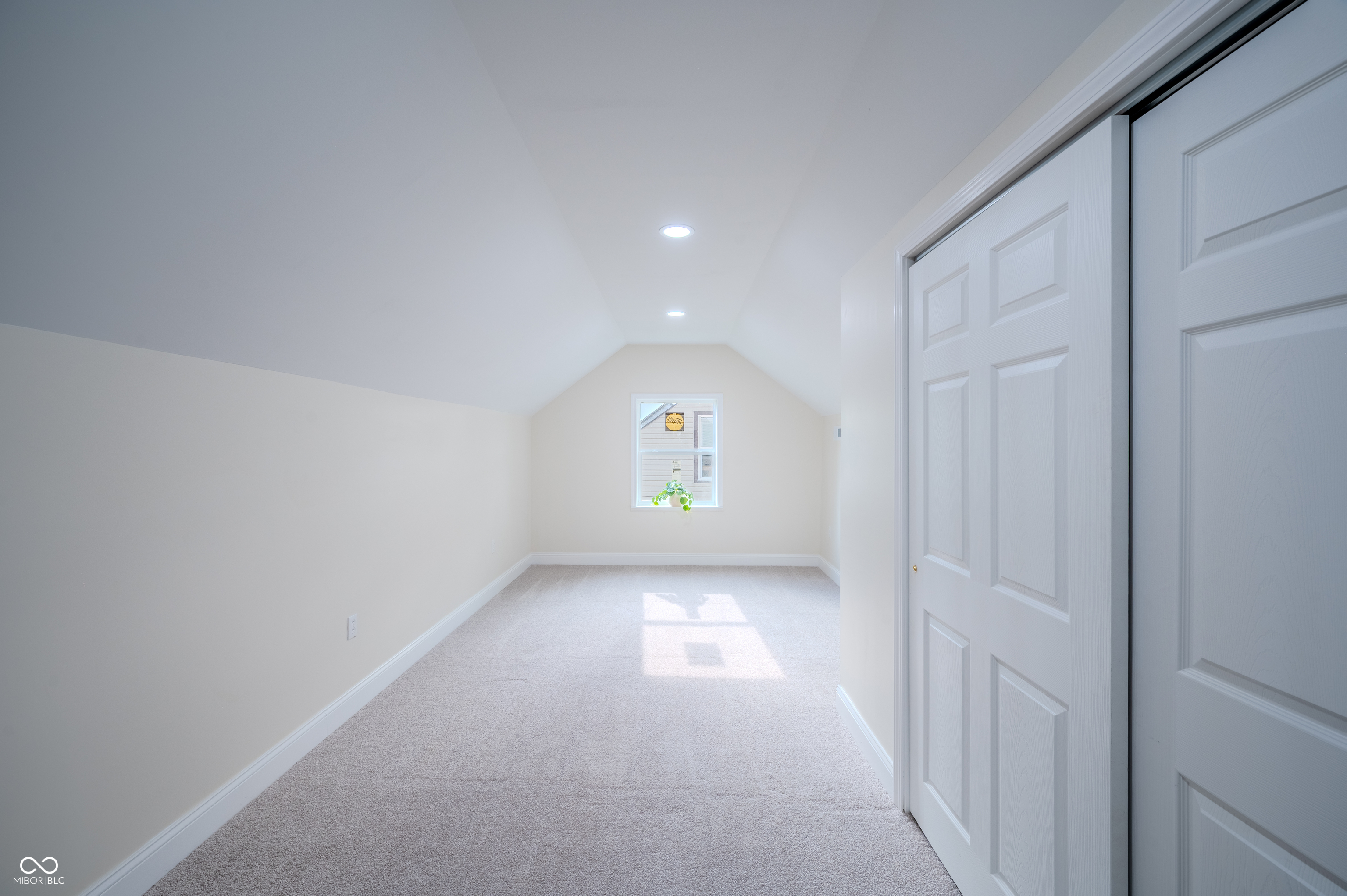 1500 W 11th Street