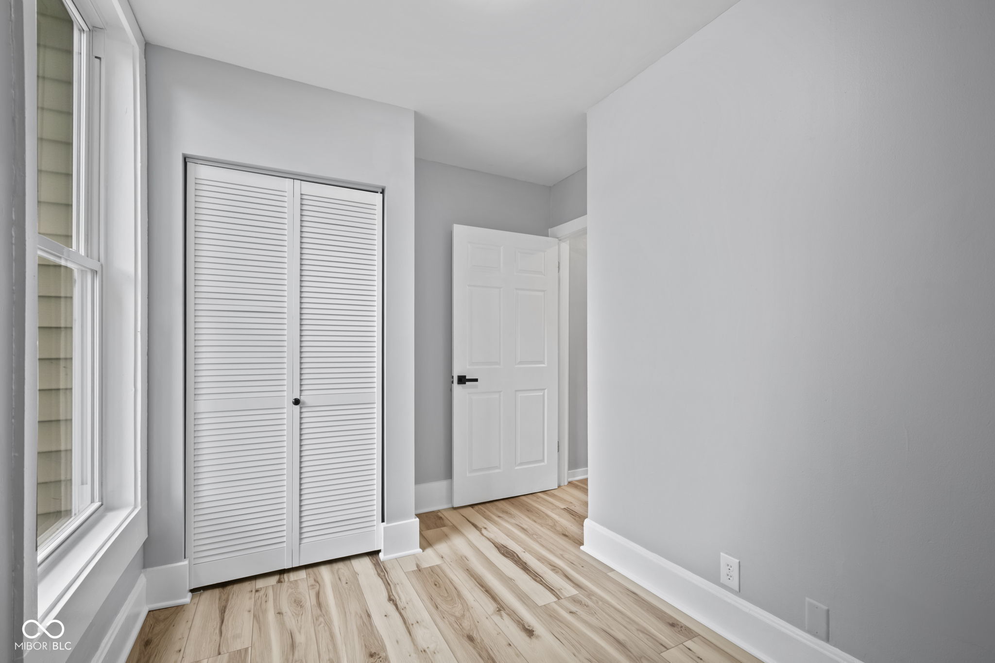 212 Indianapolis Road