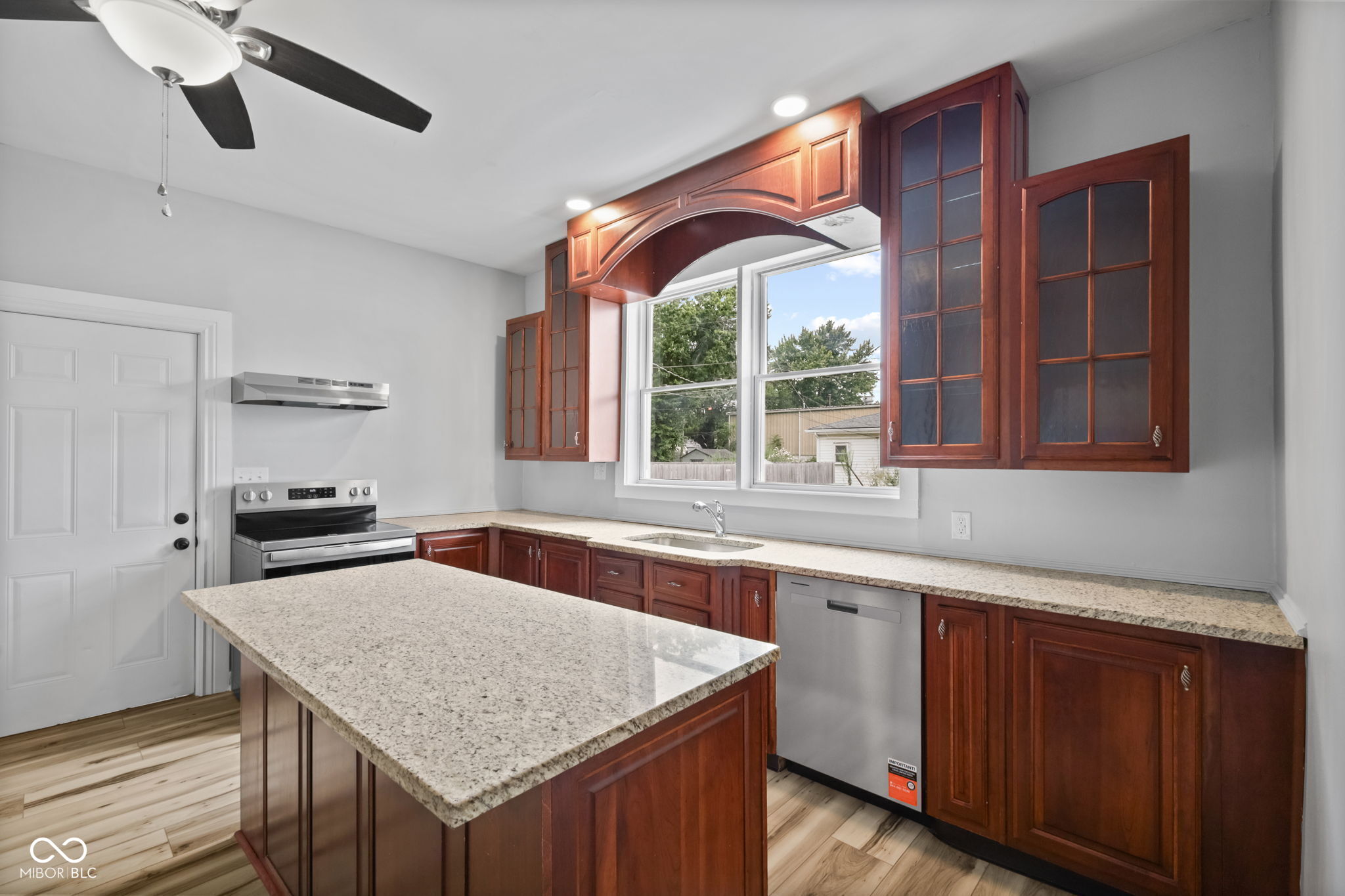212 Indianapolis Road