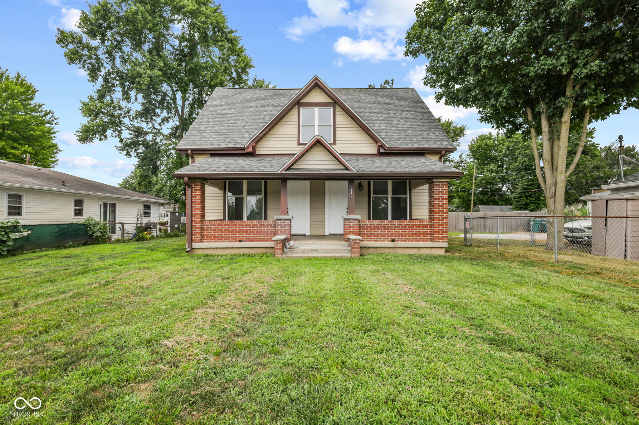 212 Indianapolis Road