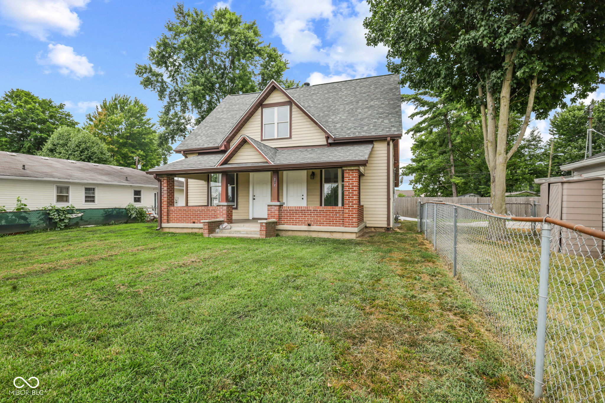 212 Indianapolis Road