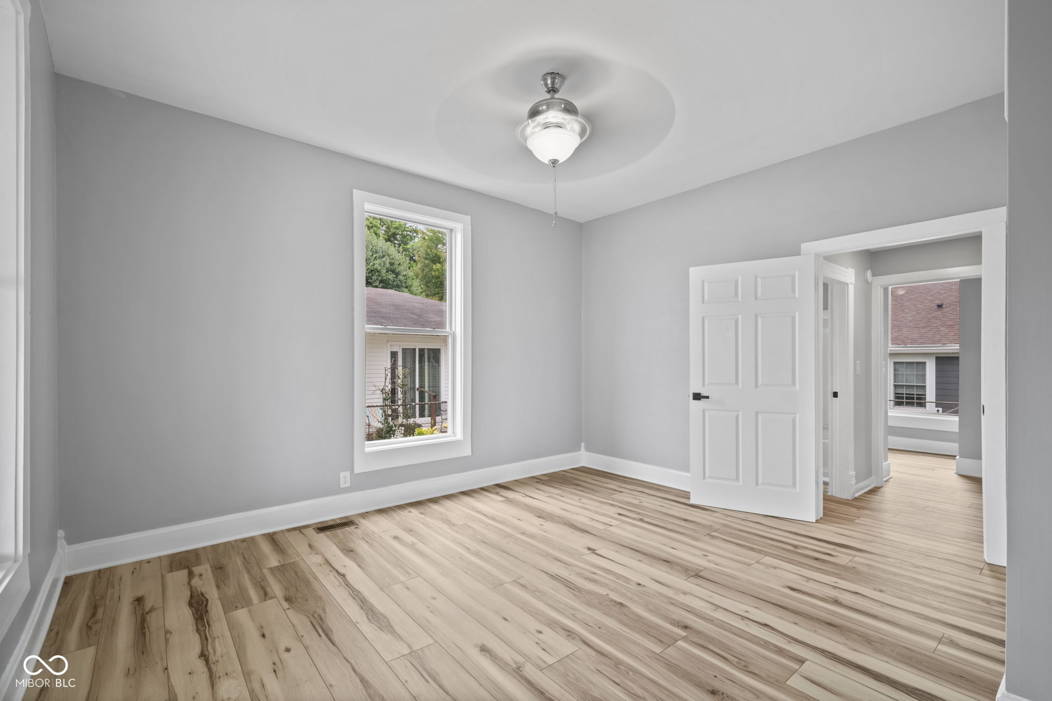 212 Indianapolis Road
