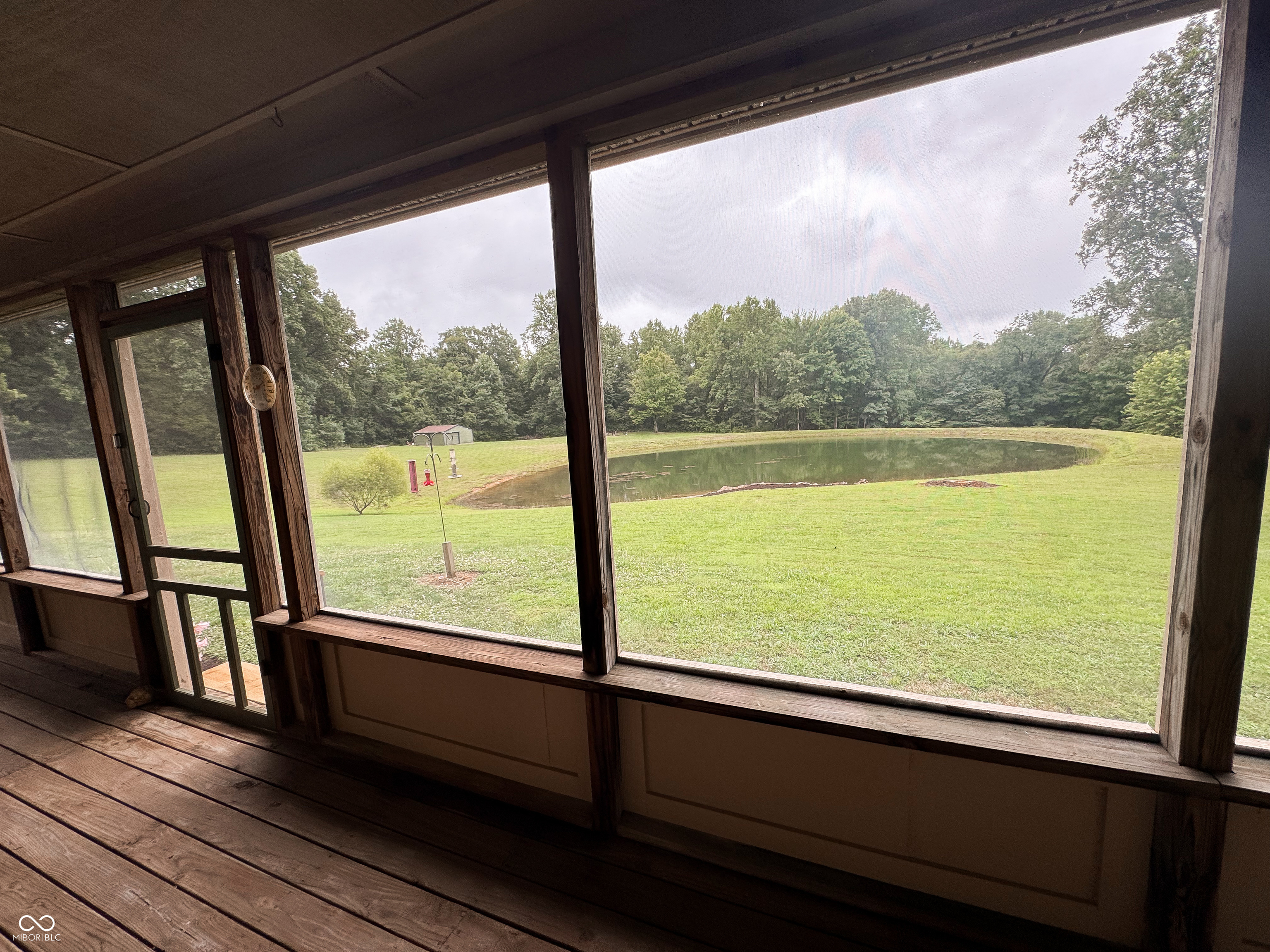 2300 W Three Story Hill Road