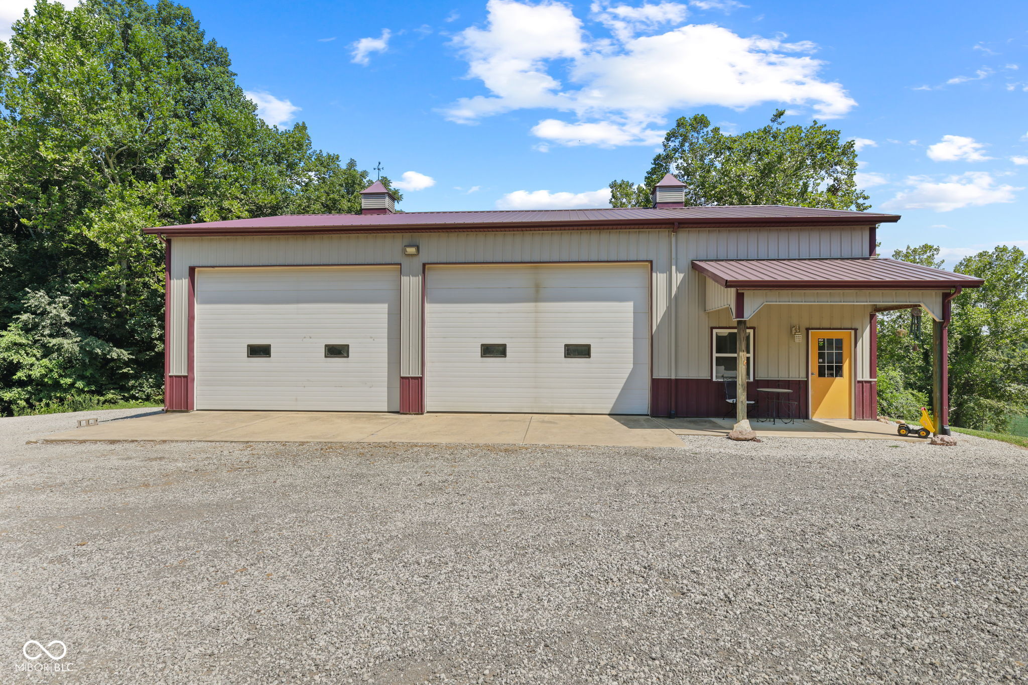 7060 N Briarhopper Road