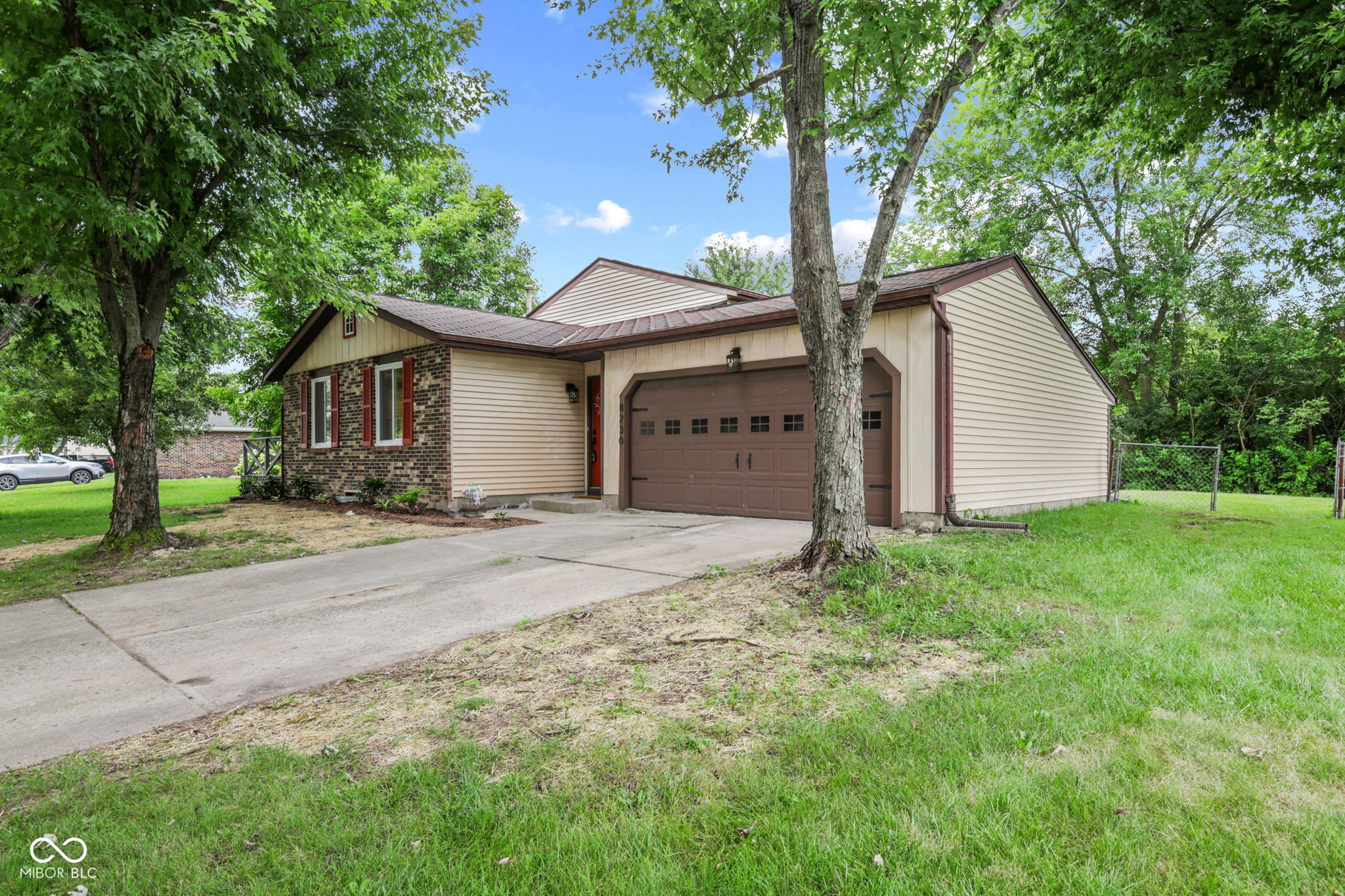 8230 Autumn Mill Lane