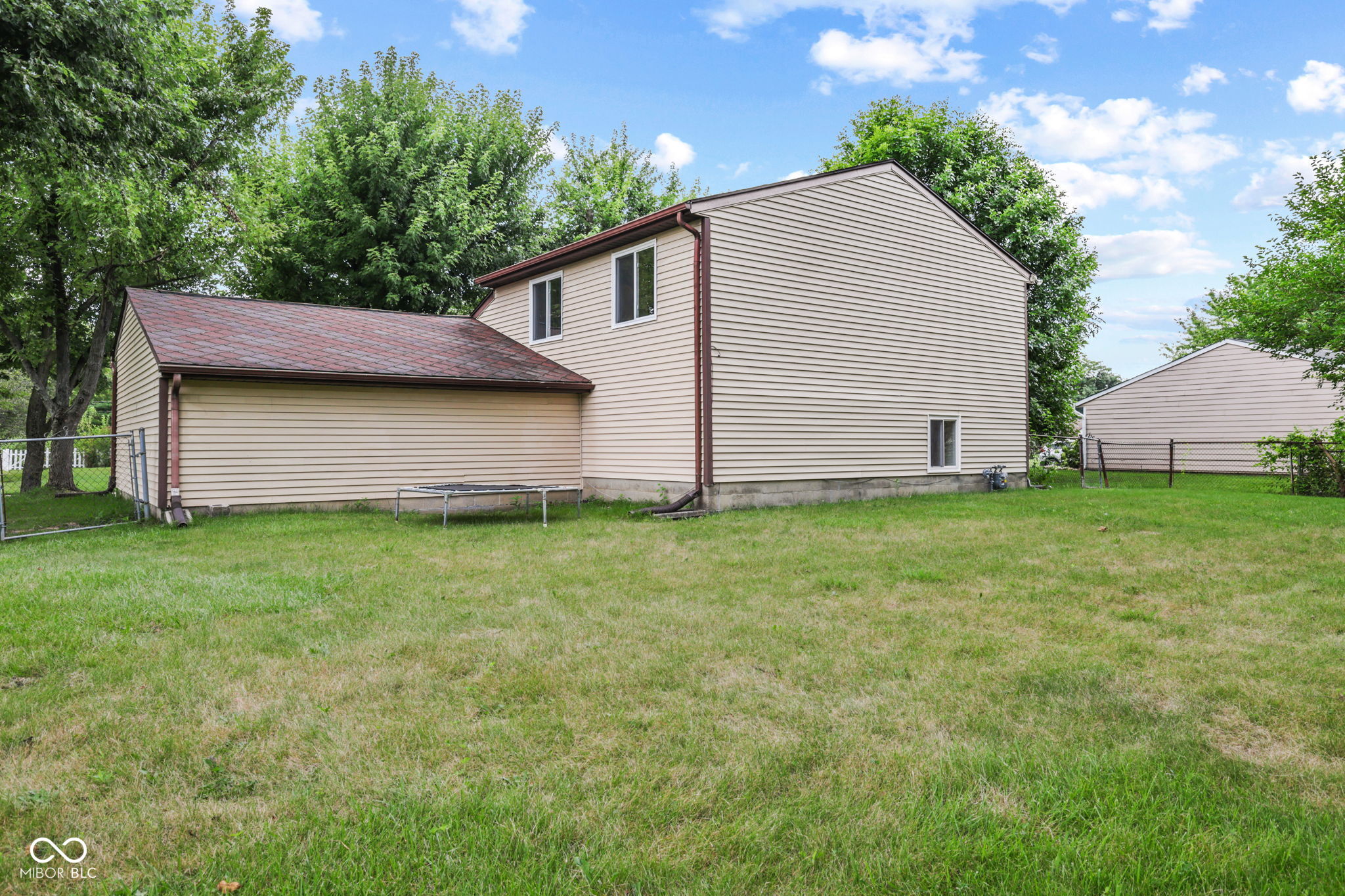 8230 Autumn Mill Lane