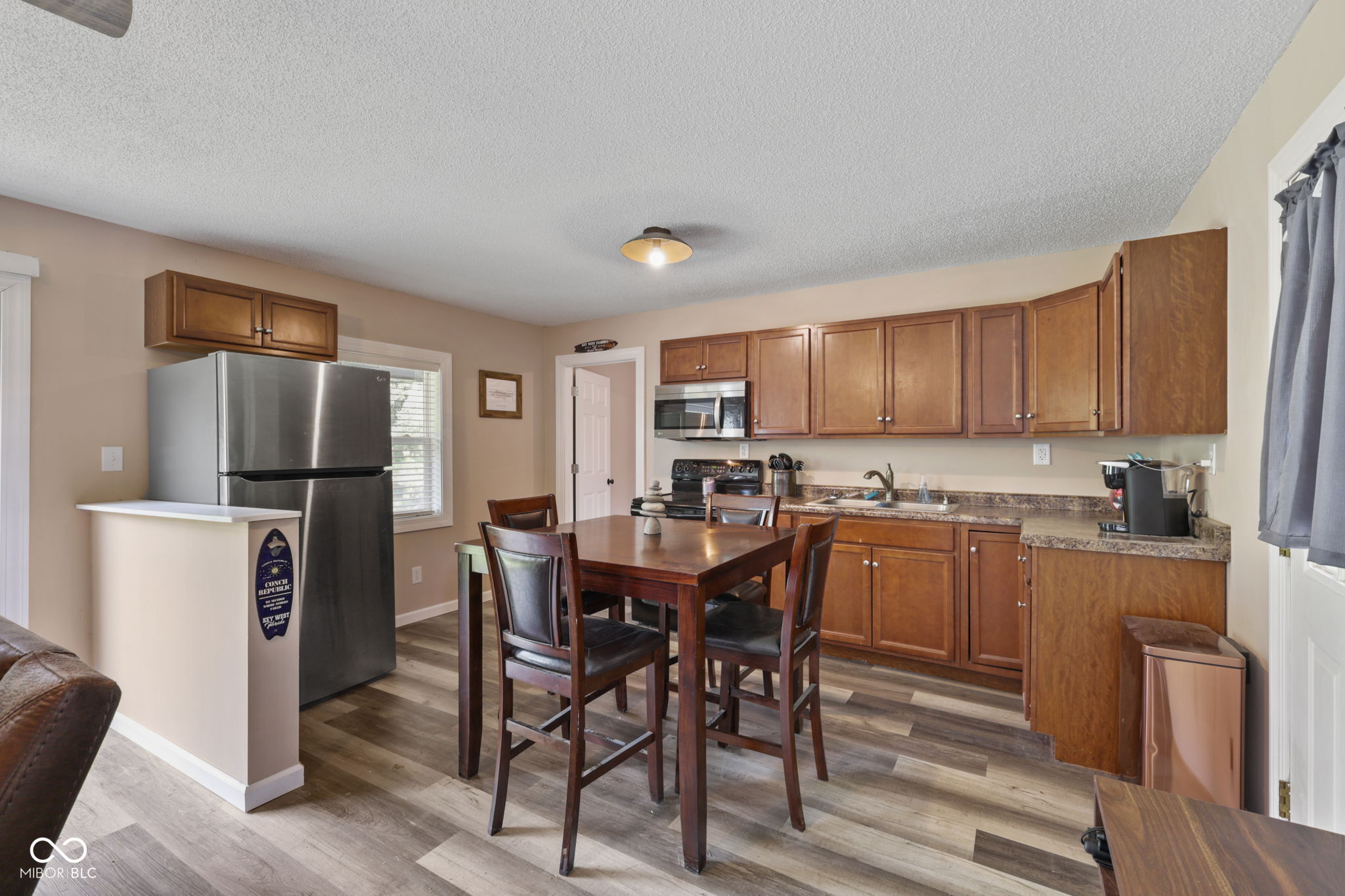6100 E County Road 550 N