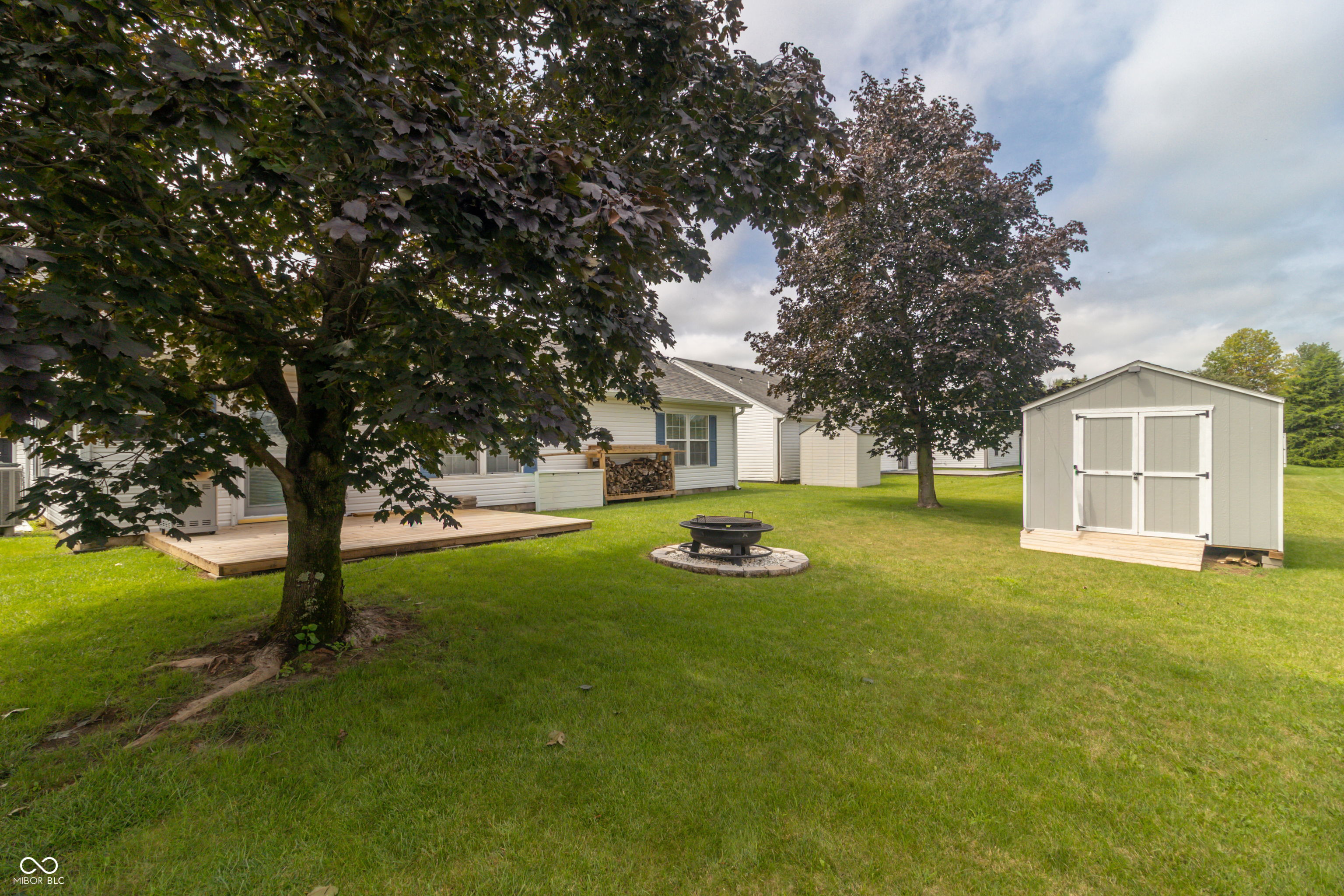 1156 E Mill Run Boulevard