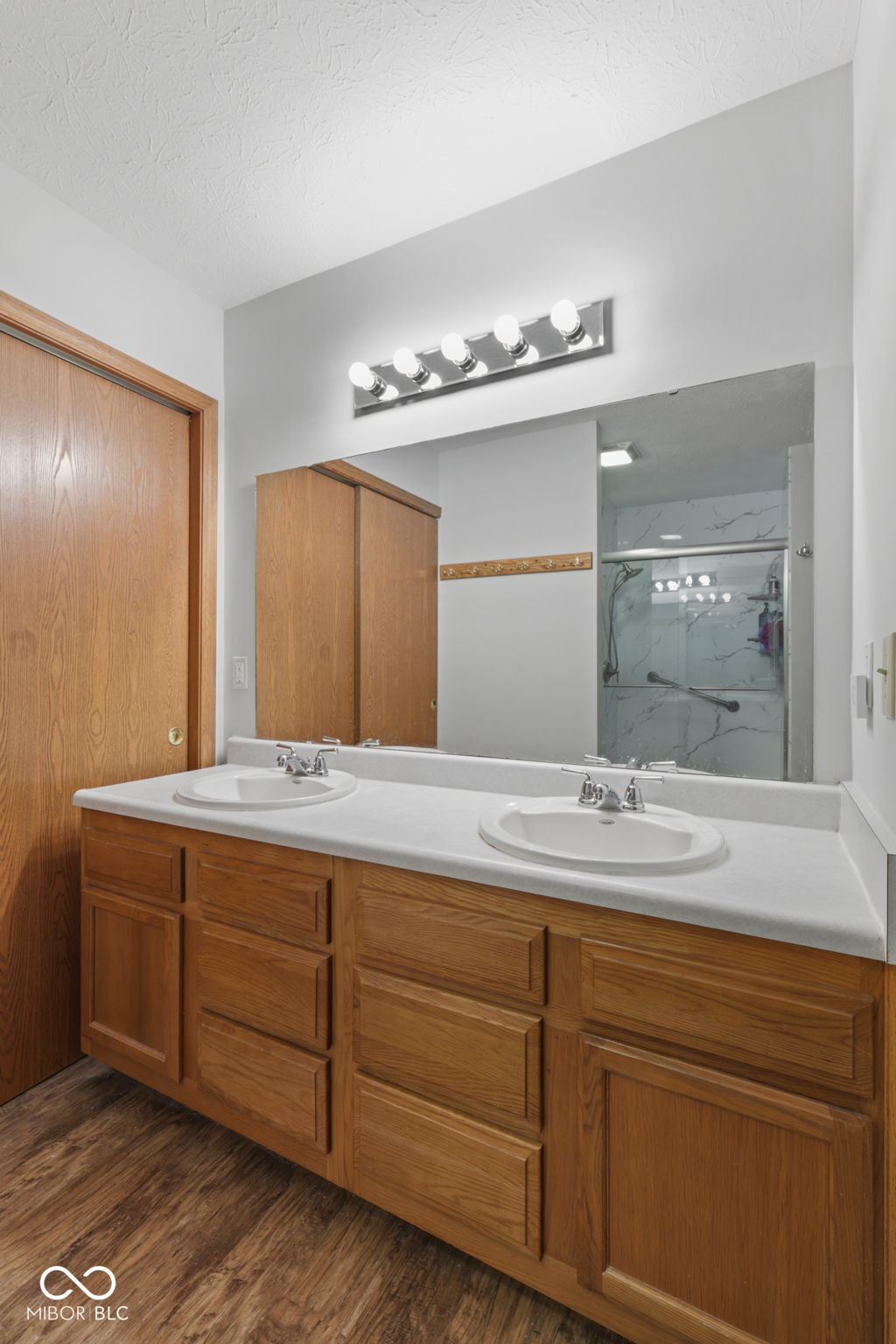 555 Hyannis Drive