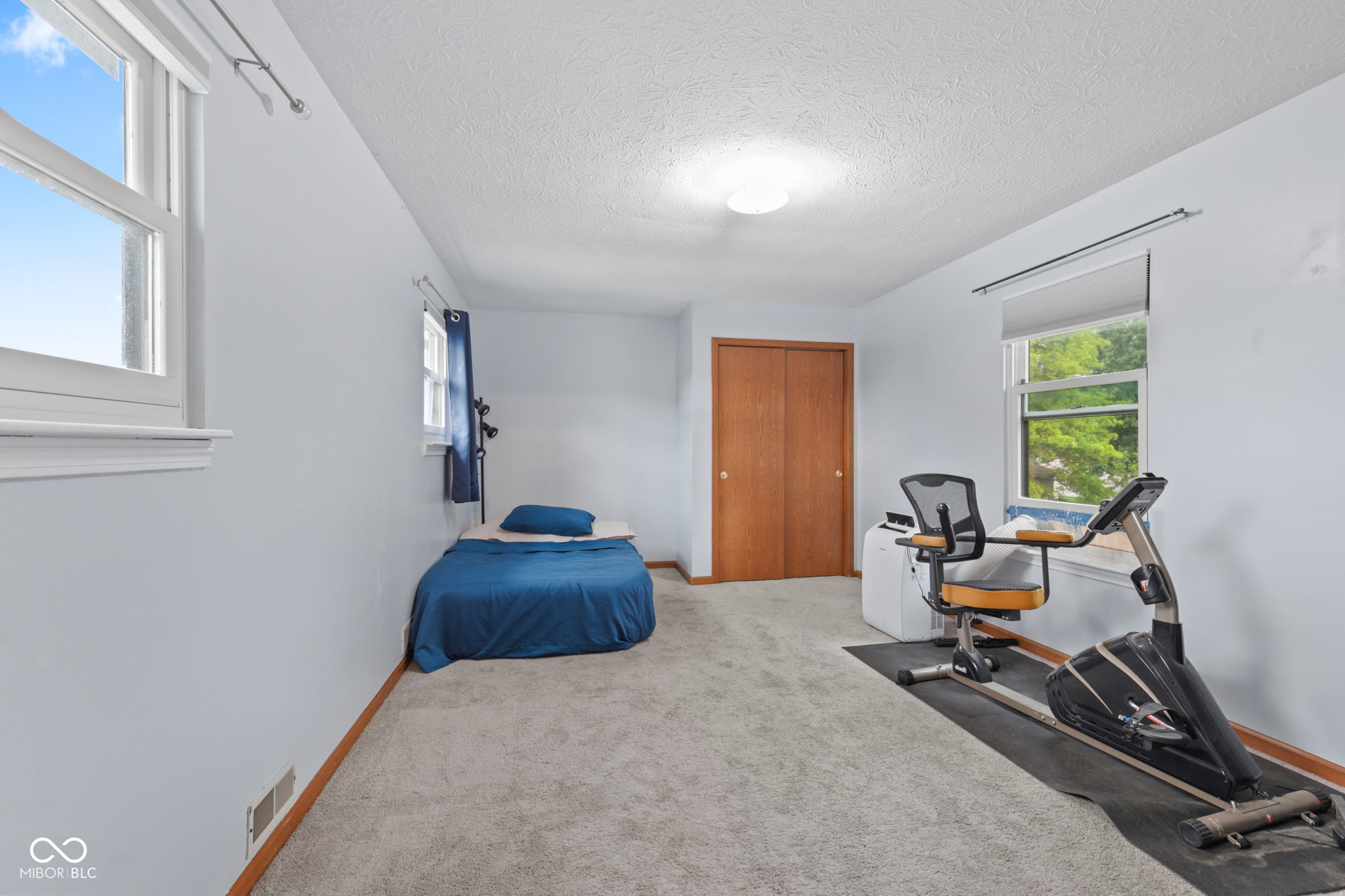 555 Hyannis Drive