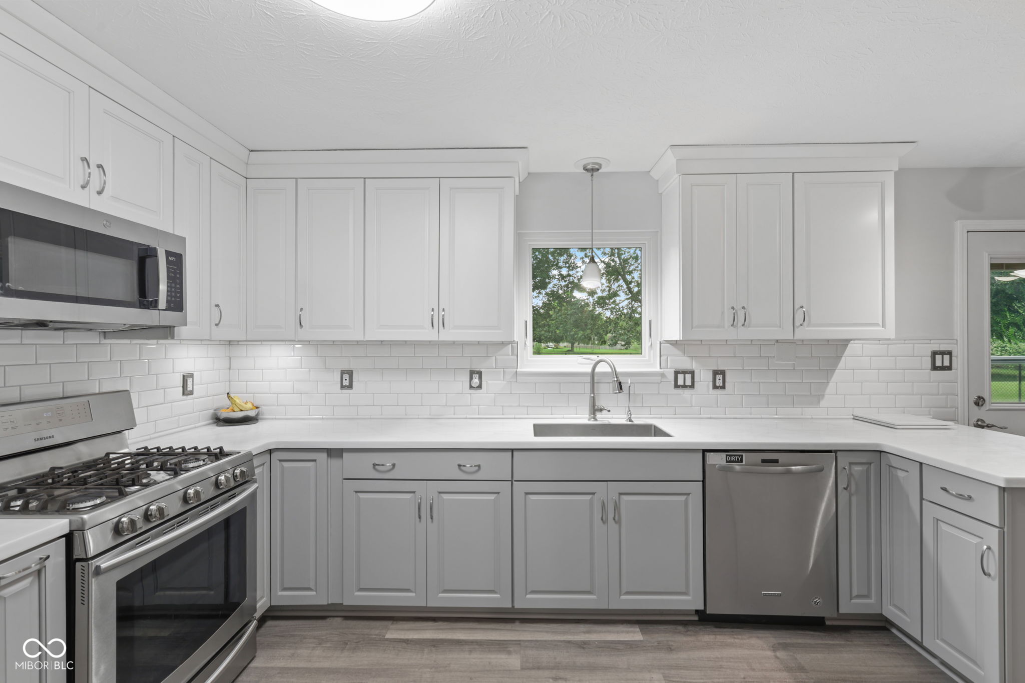 555 Hyannis Drive