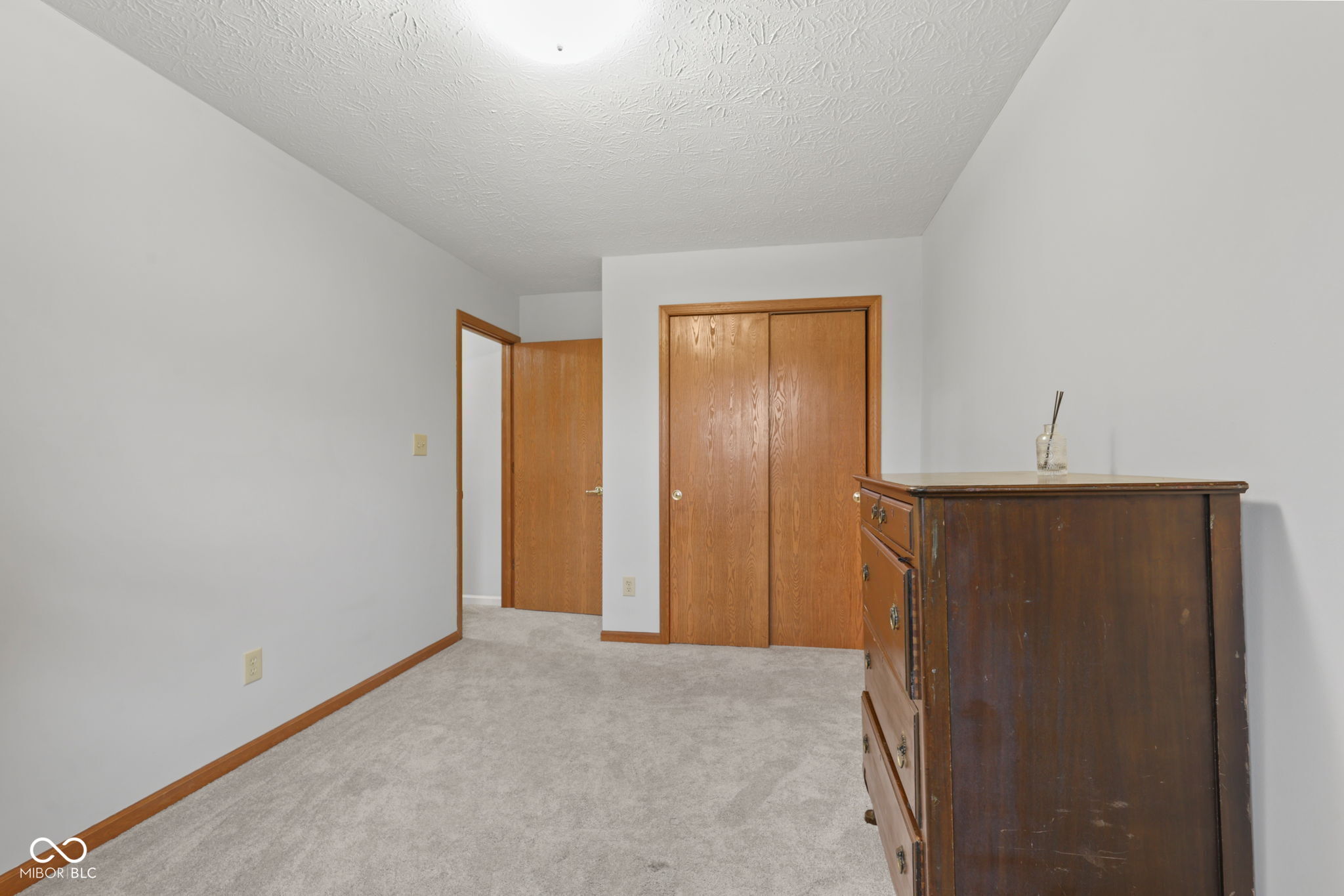 555 Hyannis Drive