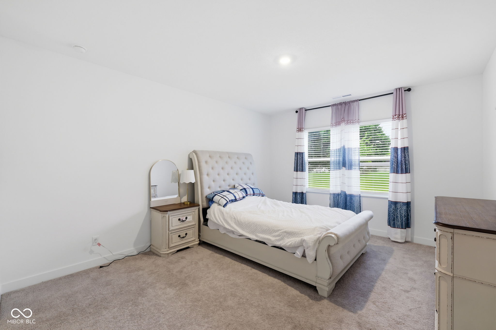 4411 Ashton View