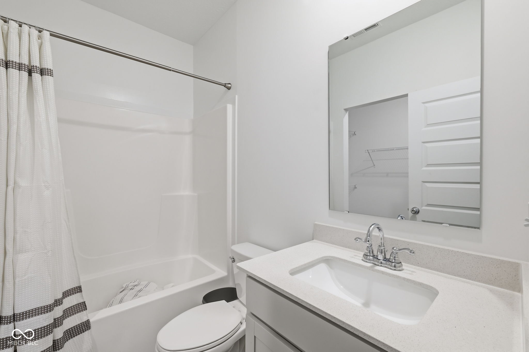 4411 Ashton View