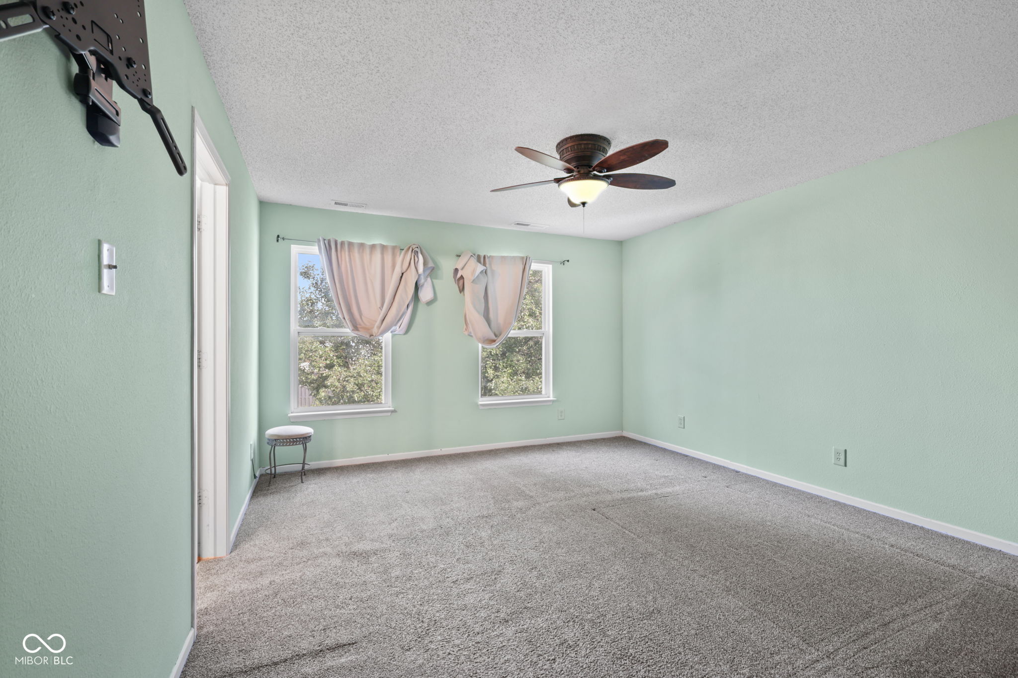 8662 Belle Union Drive