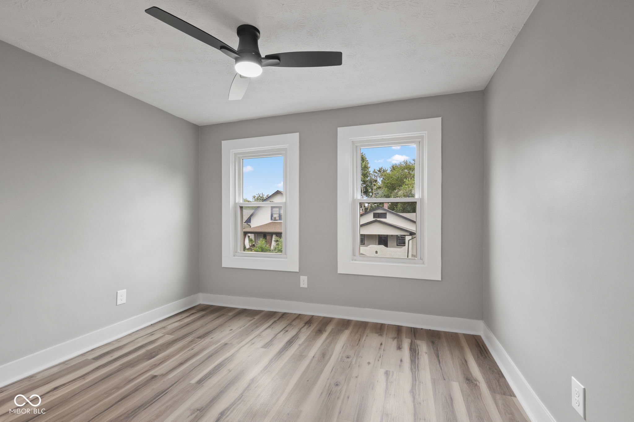 242 N Pershing Avenue