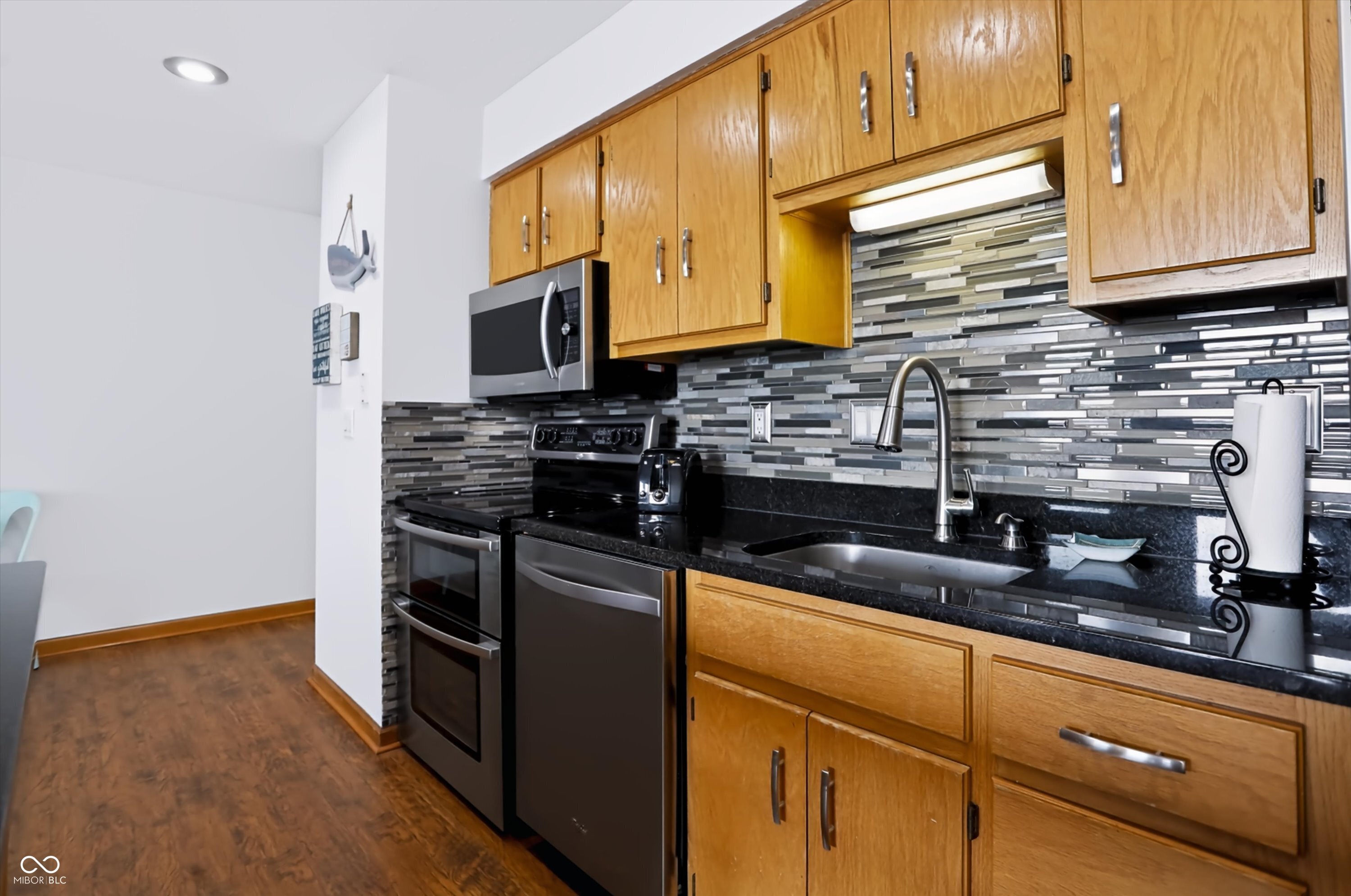 102 Clarendon Drive Unit: 508