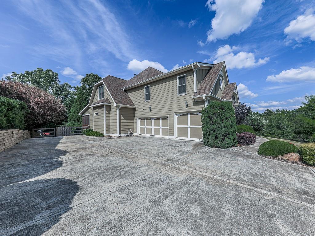 102 Pine Sandy Bank Drive