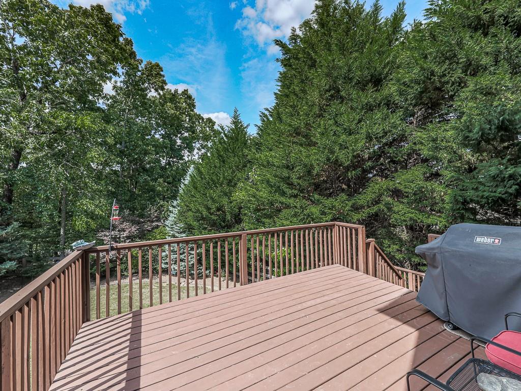 102 Pine Sandy Bank Drive