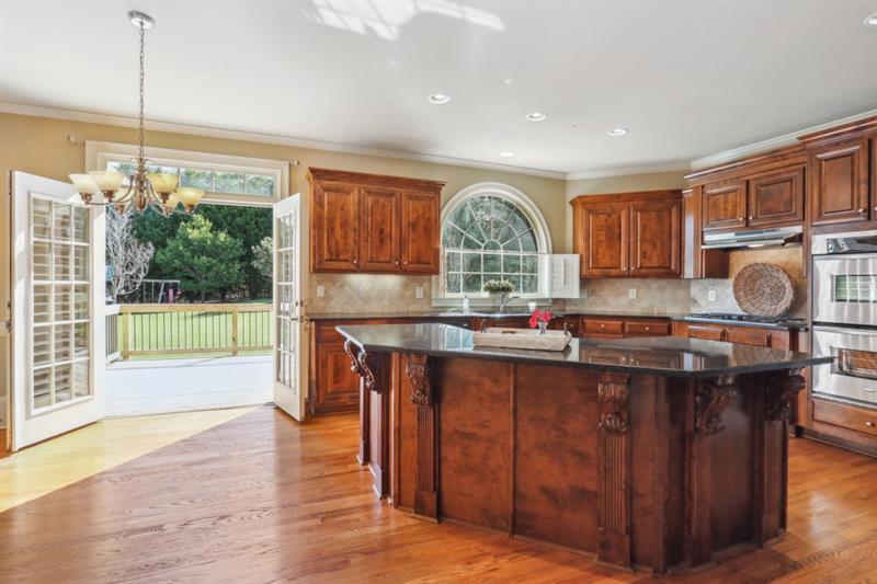 204 Woodridge Parkway