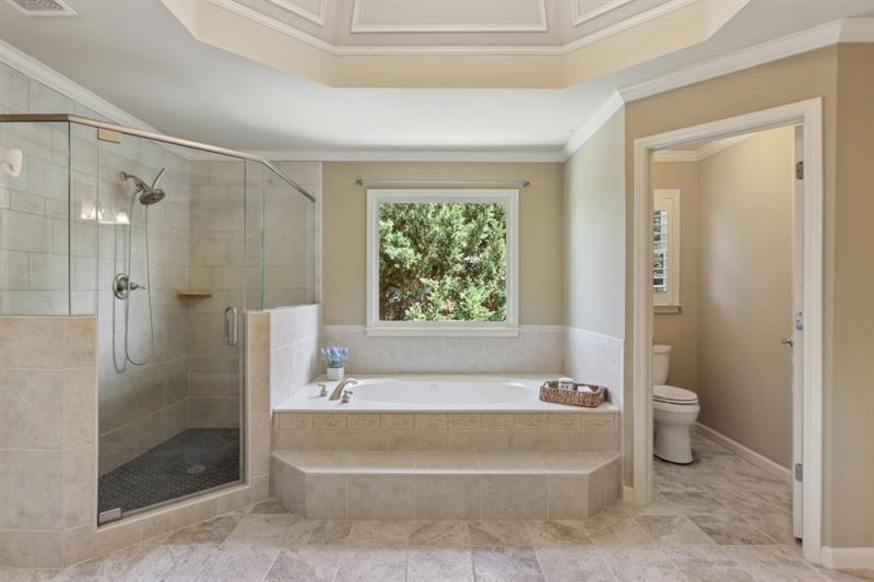 204 Woodridge Parkway