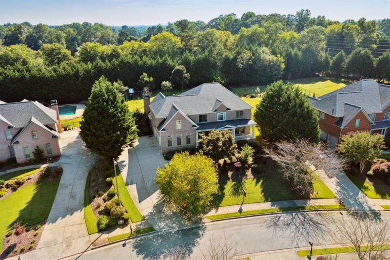 204 Woodridge Parkway