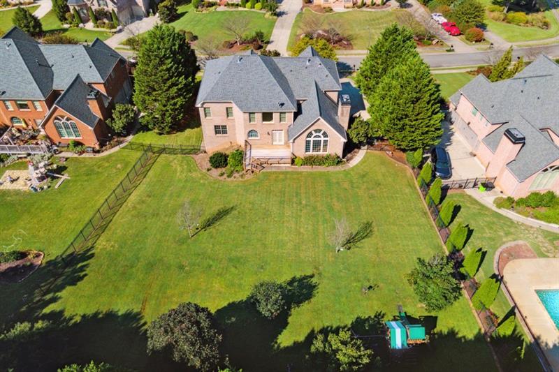 204 Woodridge Parkway