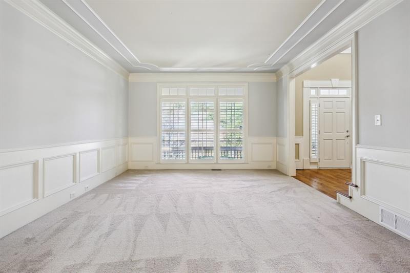 204 Woodridge Parkway