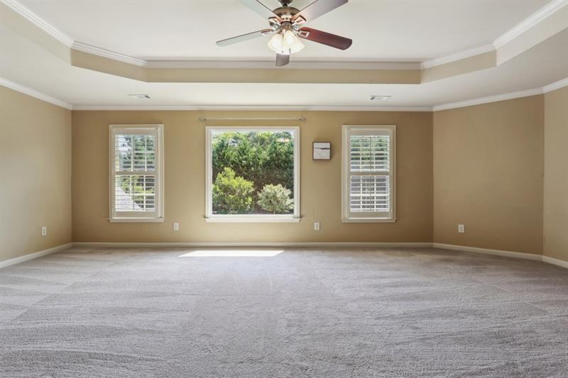 204 Woodridge Parkway