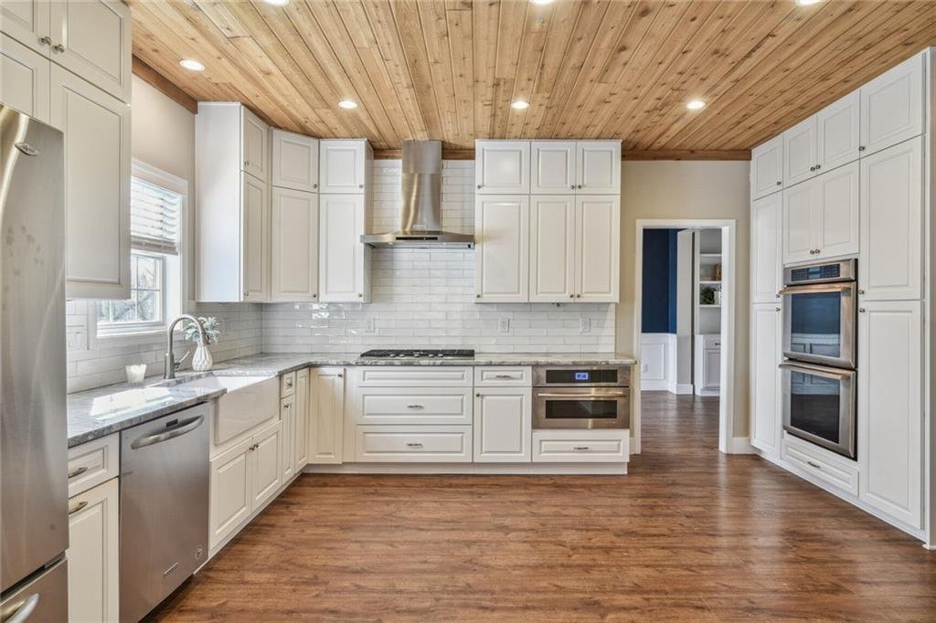 2197 Woodbriar Drive