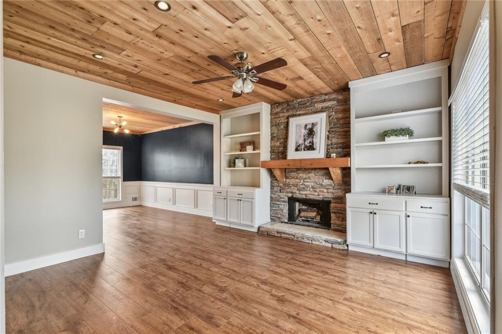 2197 Woodbriar Drive