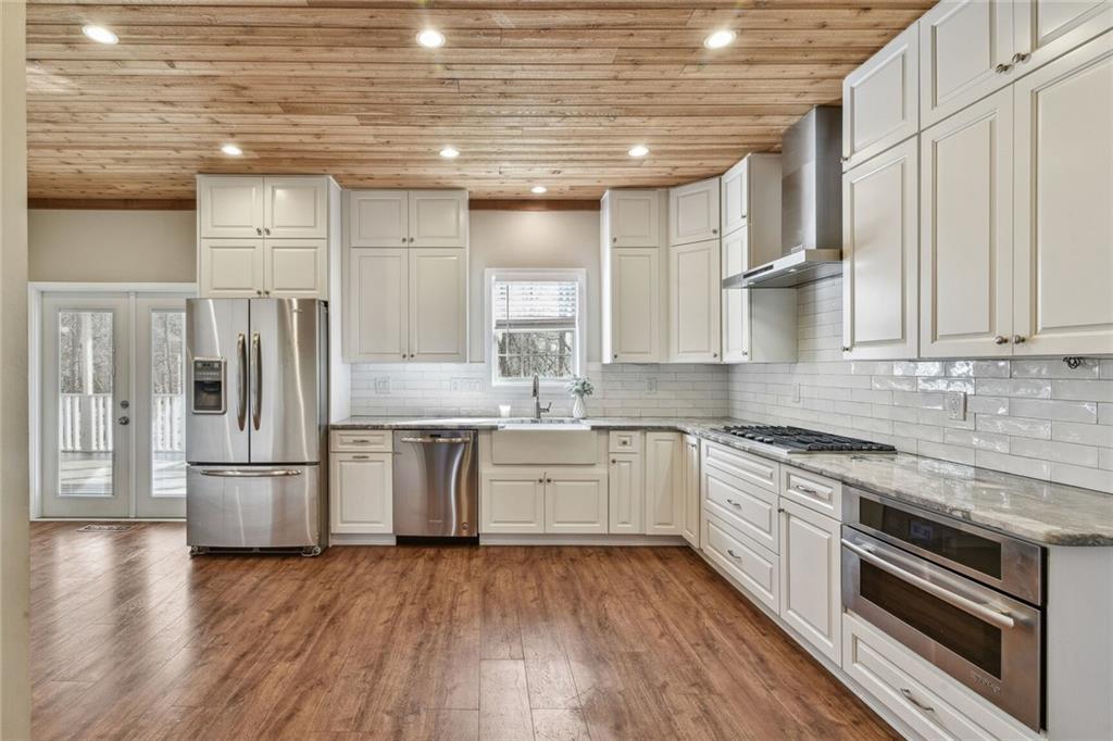 2197 Woodbriar Drive