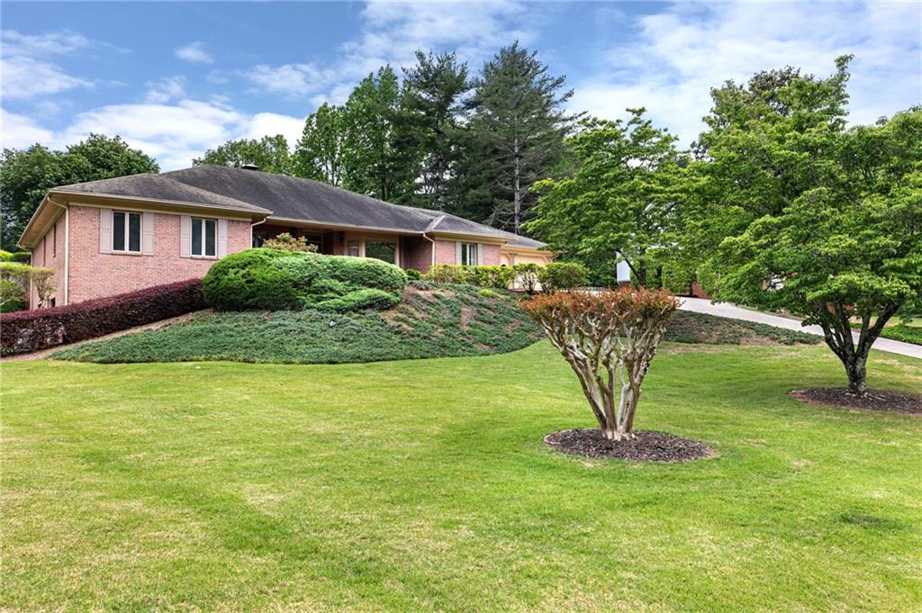 735 Saddle Ridge Trace