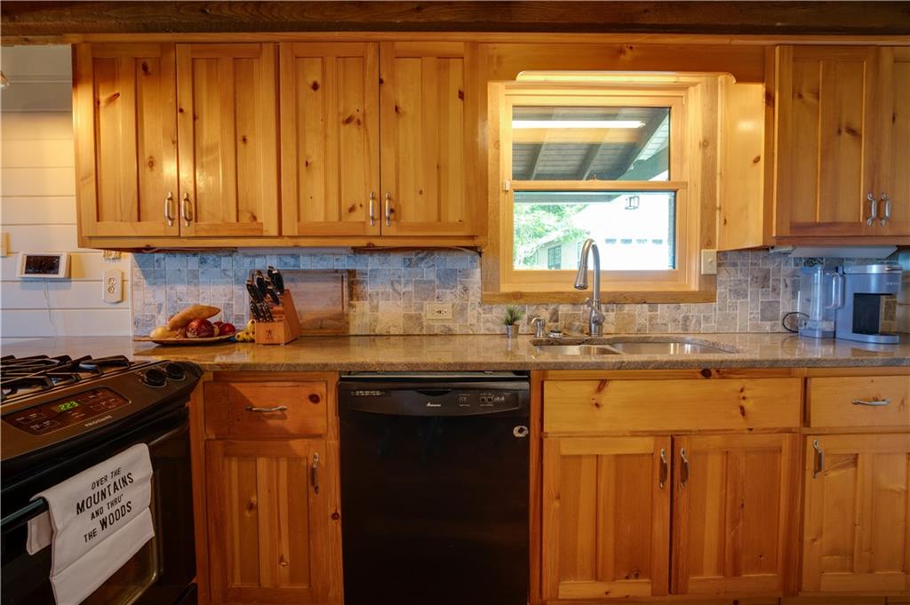 351 Burnt Mountain Ridge Road