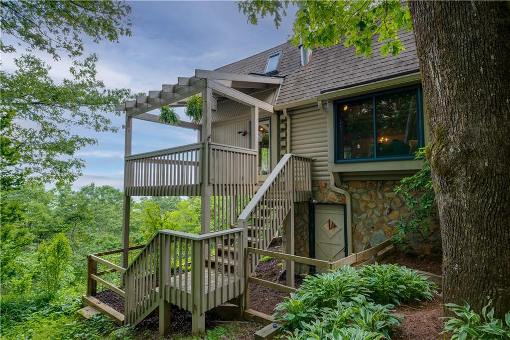 351 Burnt Mountain Ridge Road