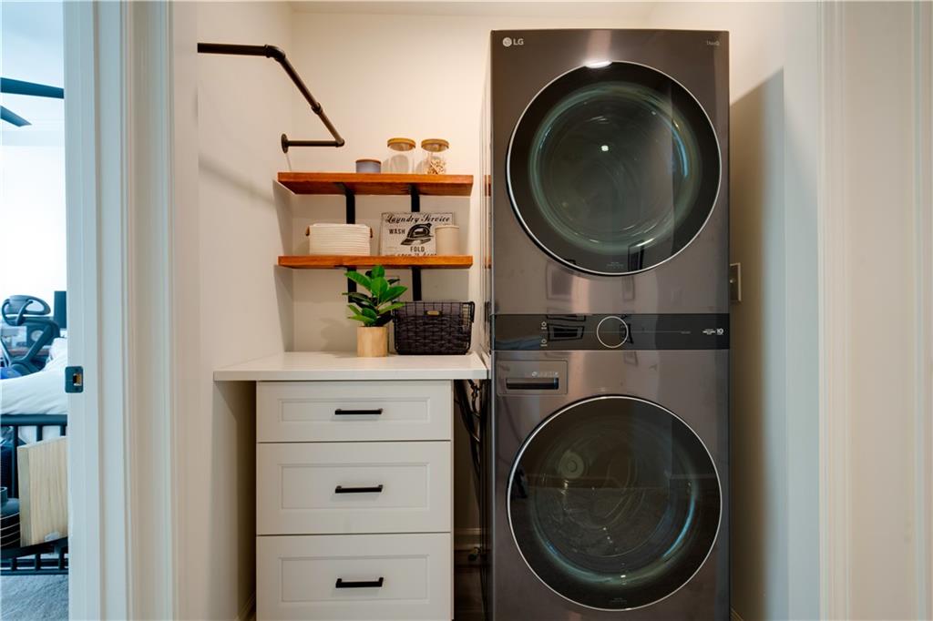 1512 Gathering Place