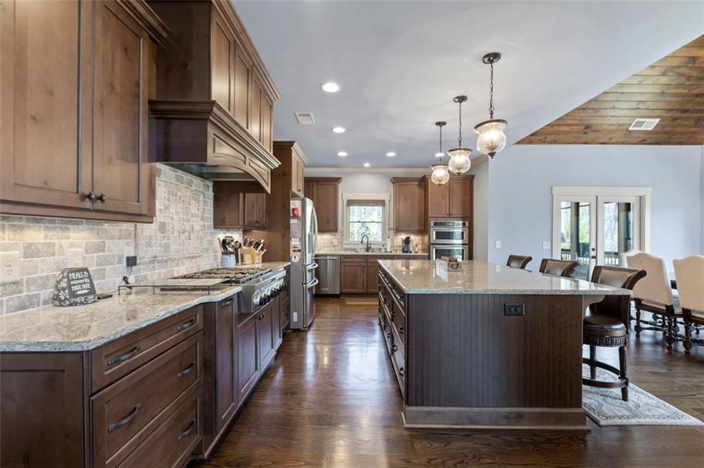 158 BEAR CREEK Drive