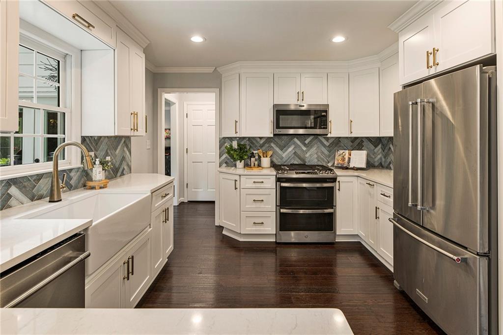 520 Westminster Court