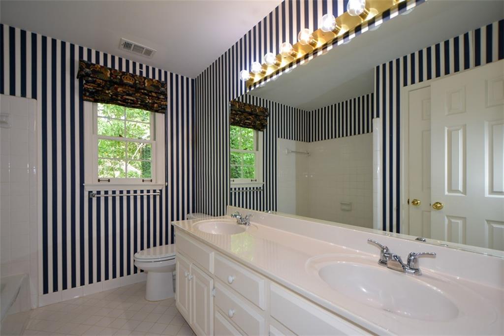 9265 Stonemist Trace