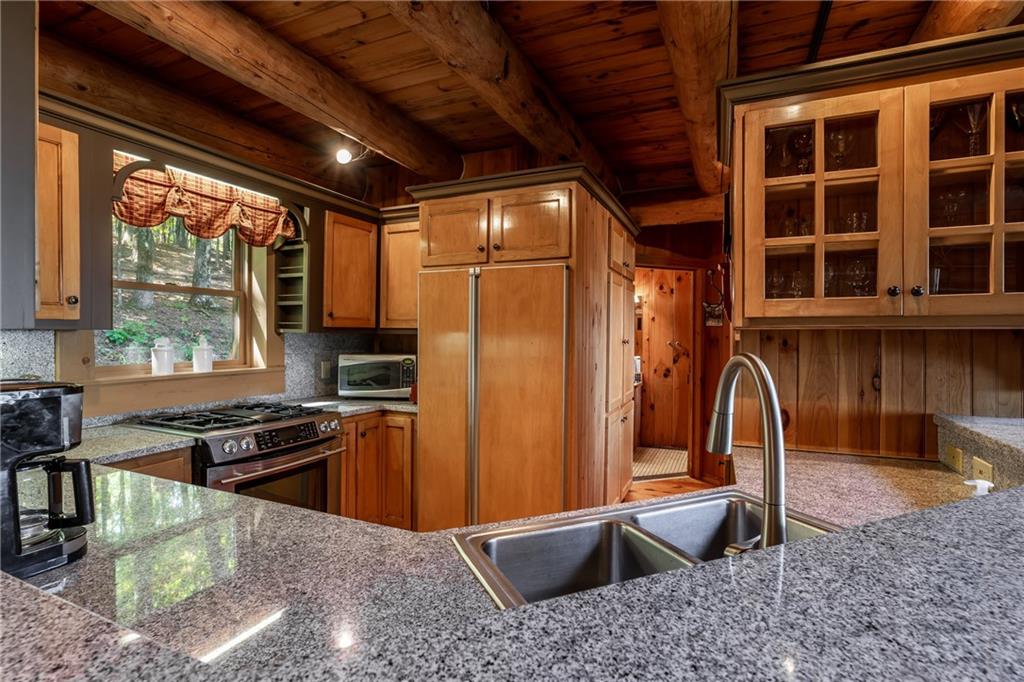 251 Burnt Mountain Ridge Road