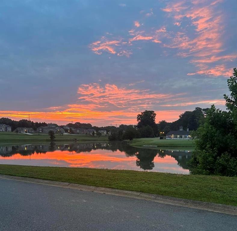 4135 Sierra Vista Circle