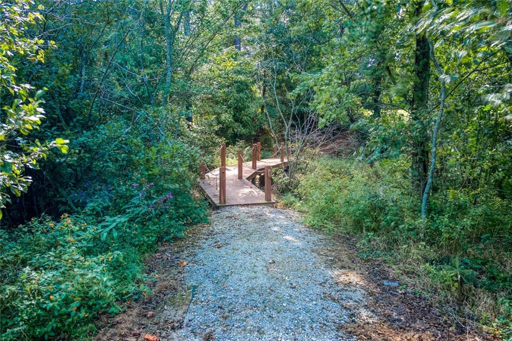 4135 Sierra Vista Circle