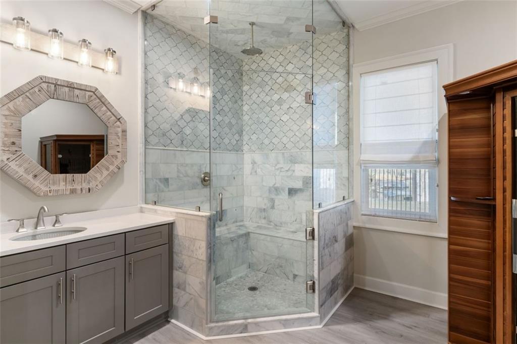 7305 BREEZE BAY Road