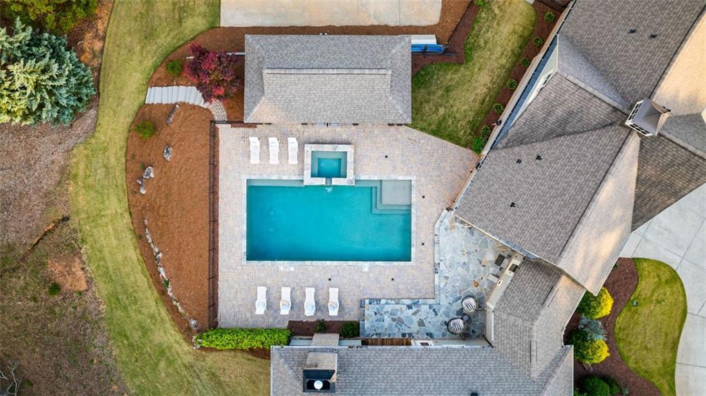 7305 BREEZE BAY Road