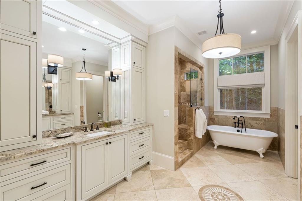 7305 BREEZE BAY Road