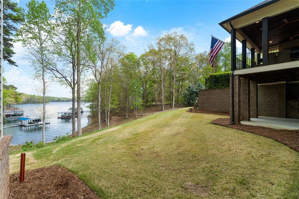 7305 BREEZE BAY Road