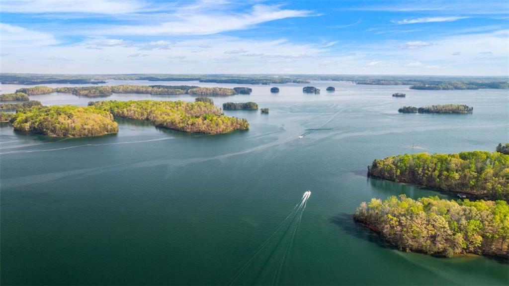 7305 BREEZE BAY Road