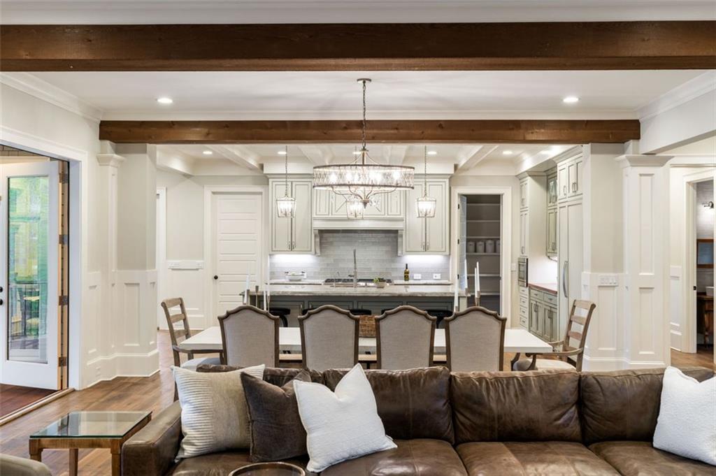 7305 BREEZE BAY Road