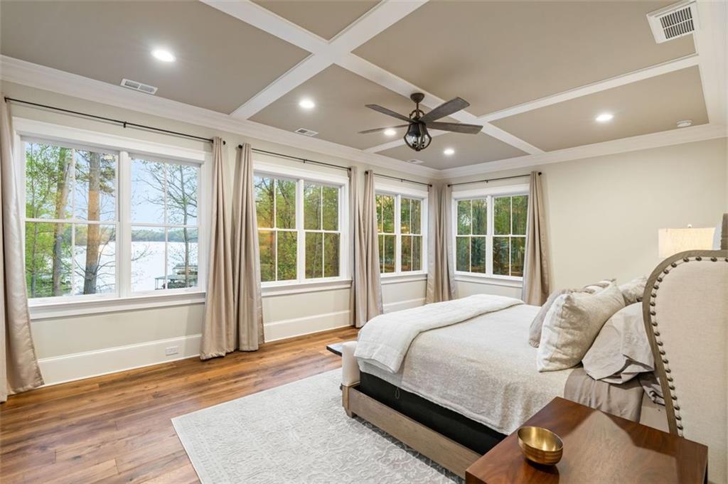 7305 BREEZE BAY Road