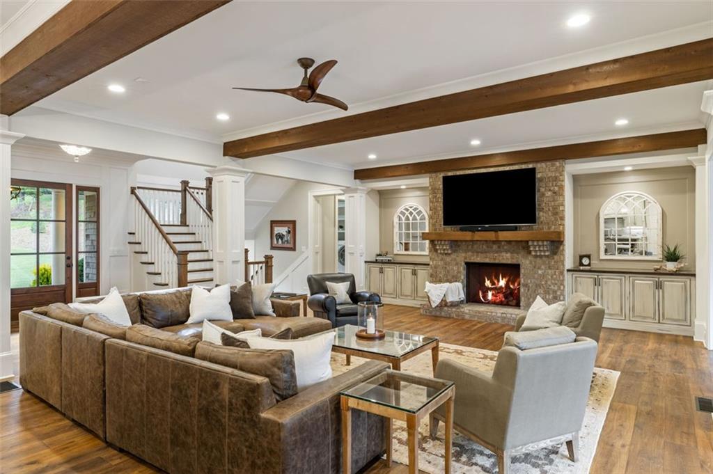 7305 BREEZE BAY Road